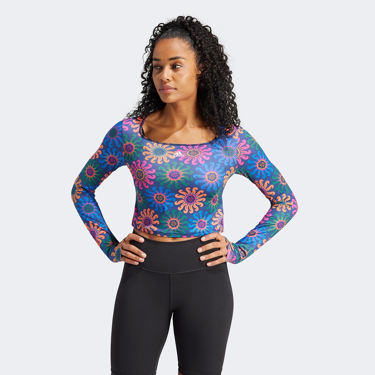 Camiseta Cropped Adidas x Farm Manga Longa Feminina | Loja do Cruzeiro